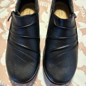 Never used Clarks Slip On Sneaker